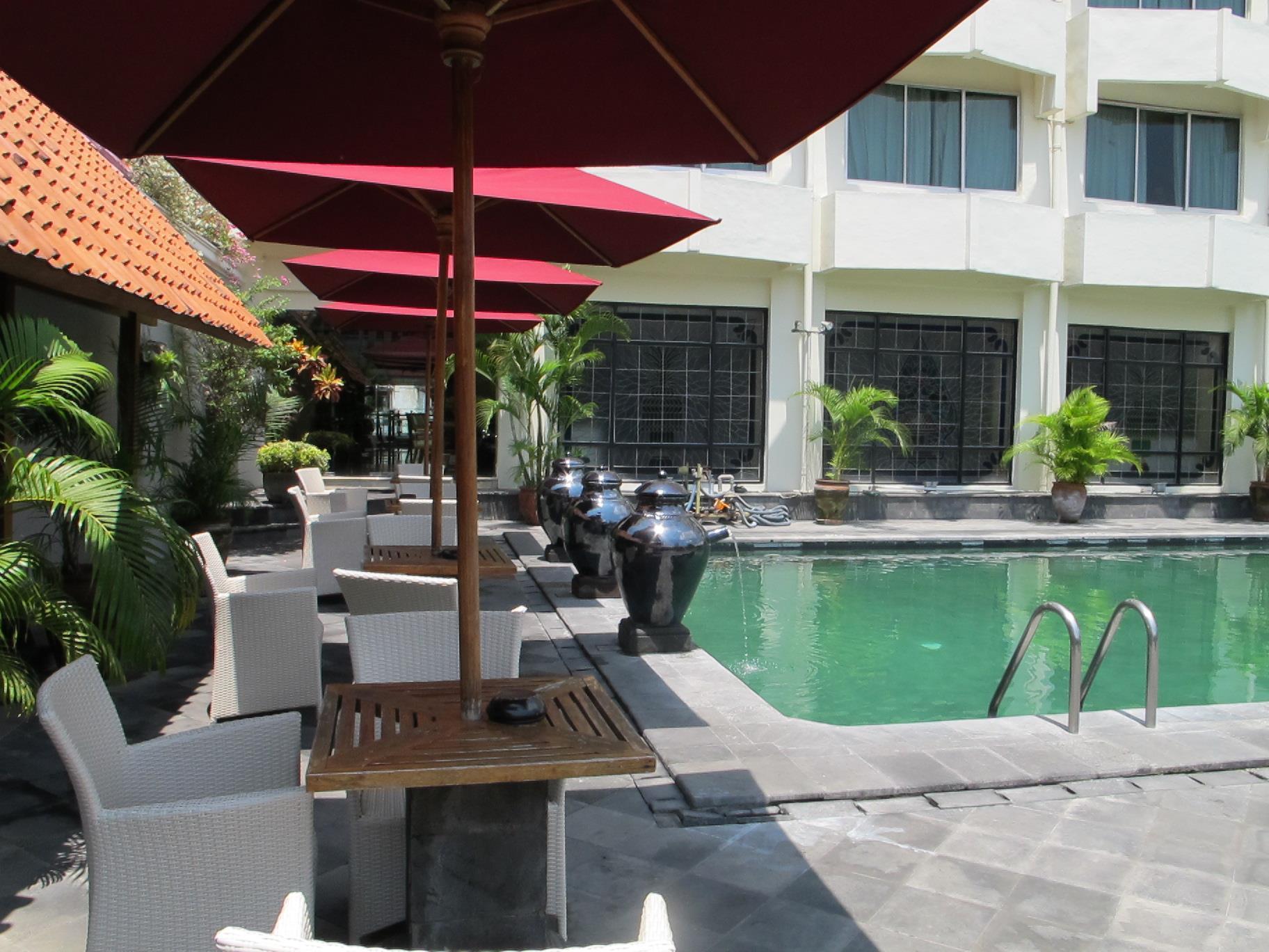 Hotel Mutiara Malioboro Yogyakarta Bagian luar foto